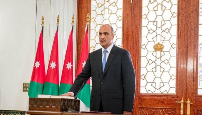 الأردن: الملك عبد الله يوافق على تعديل حكومة الخصاونة