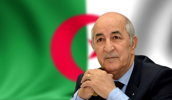 الرئيس الجزائري يدعو لمعالجة الذاكرة مع فرنسا بعيدا عن 