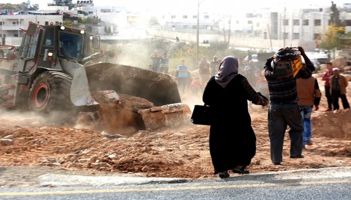 محكمة الاحتلال العليا تجبر عائلتي دبش والكركي على إخلاء منزليهما بالقدس