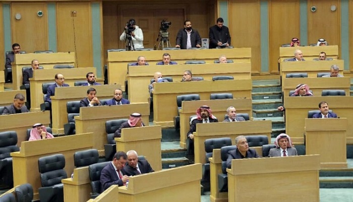 مجلس النواب الأردني ينظر الاثنين في طلب لمناقشة 