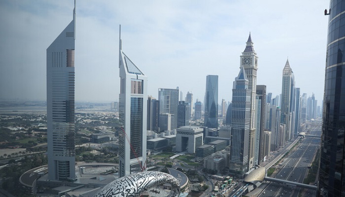 الإمارات تعتمد النظام الجديد للعمل الأسبوعي وتوحد موعد صلاة الجمعة
