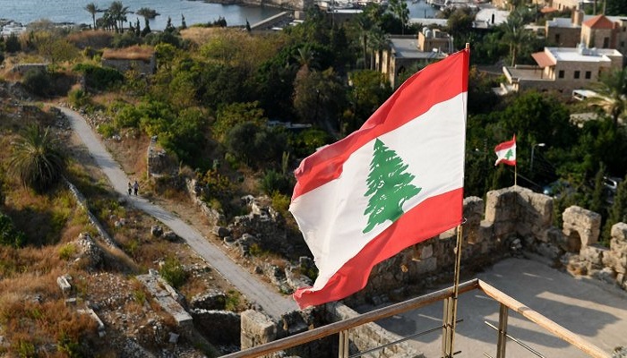 لبنان يسمح للاجئين الفلسطينيين بممارسة المهن المحصورة بمواطنيه
