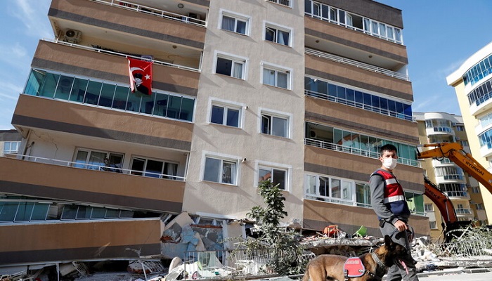 زلزال بقوة 4.6 درجات يضرب وسط تركيا
