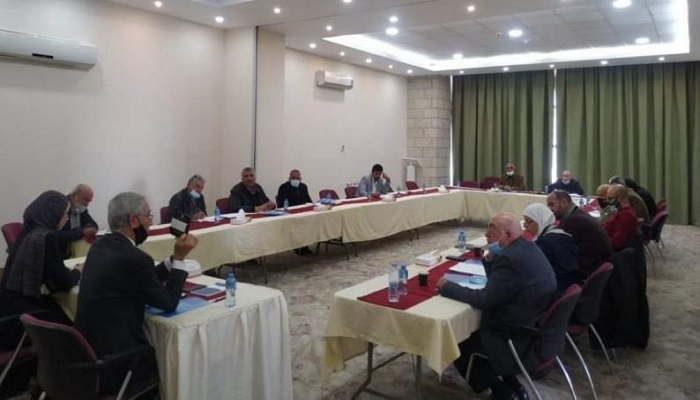 لجنة الانتخابات تلتقي مع ممثلي الأحزاب في رام الله