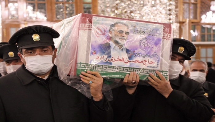 إيران: عضو في قواتنا المسلحة وفر الإمكانات لاغتيال العالم النووي فخري زادة
