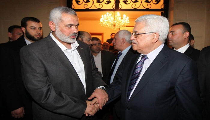 تفاصيل الاتصال الهاتفي بين الرئيس عباس وهنية