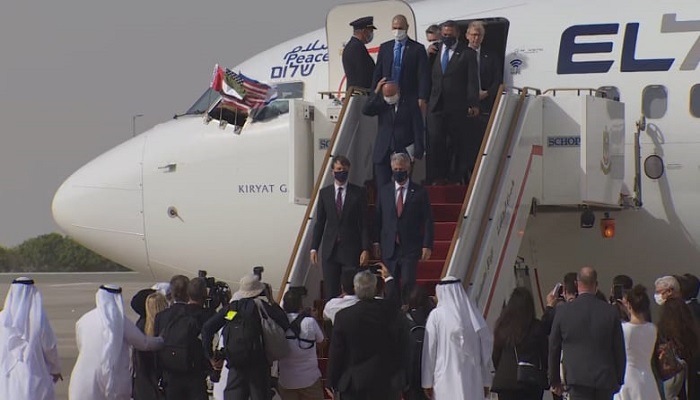 تأخر رحلة طيران إسرائيلية إلى دبي.. من منع مرورها من أراضيه؟ 

