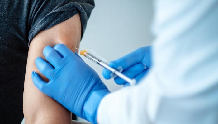 صحة غزة: 10 الاف شخص تلقوا اللقاح ضد كورونا حتى اللحظة