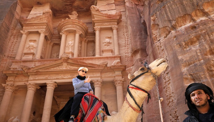 الأردن يعلن شروط السياحة للصيف المقبل
