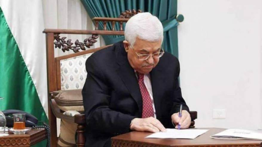 الرئيس عباس يصدر مرسوماً بتأجيل انتخابات النقابات والاتحادات والمنظمات الشعبية لستة أشهر
