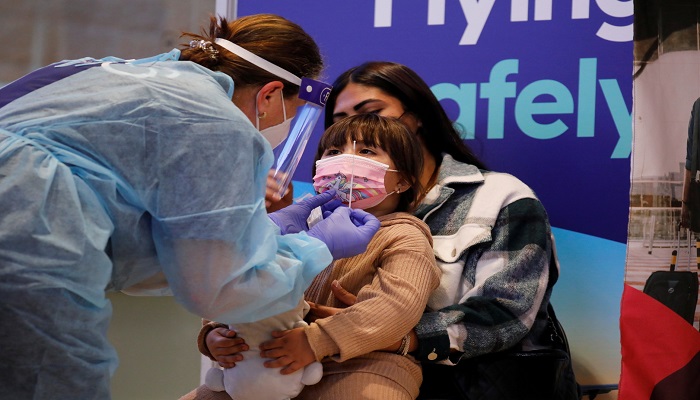 إسرائيل قد تبدأ في غضون شهرين بتطعيم الأطفال فوق سن 12 عاما 
