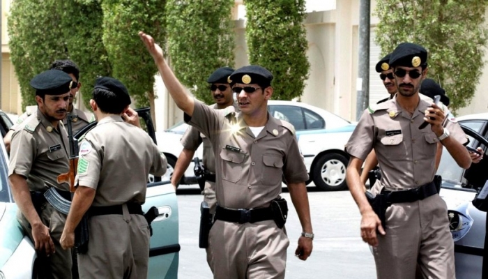 جريمة بشعة تهز تبوك.. سعودي يقتل آخر ويقطع جثته ويضعها في أكياس لأيام
