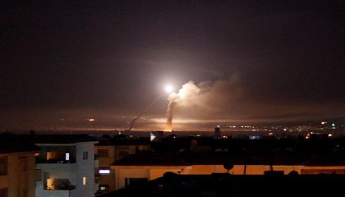 الدفاعات الجوية السورية تتصدى لهجوم إسرائيلي في أجواء دمشق