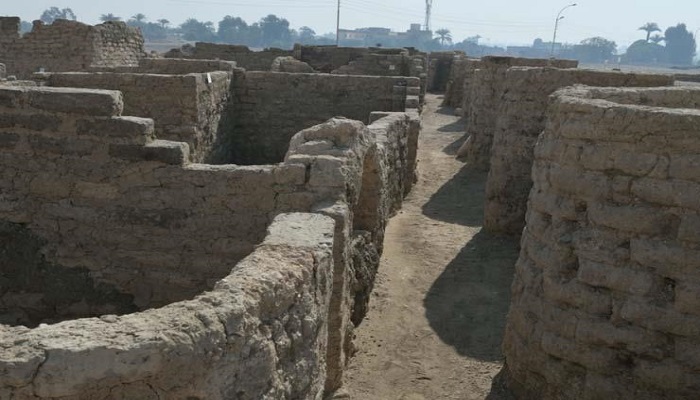مصر تعلن عن اكتشاف المدينة الذهبية المفقودة في الأقصر 