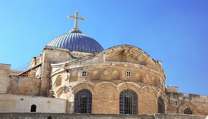 بطاركة ورؤساء الكنائس في القدس: ما يحدث في الأقصى ينتهك حرمة المقدسيين