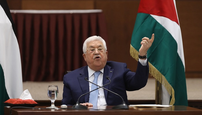 الرئيس عباس: إسرائيل تريد فرض أمر واقع استعماري في القدس 
