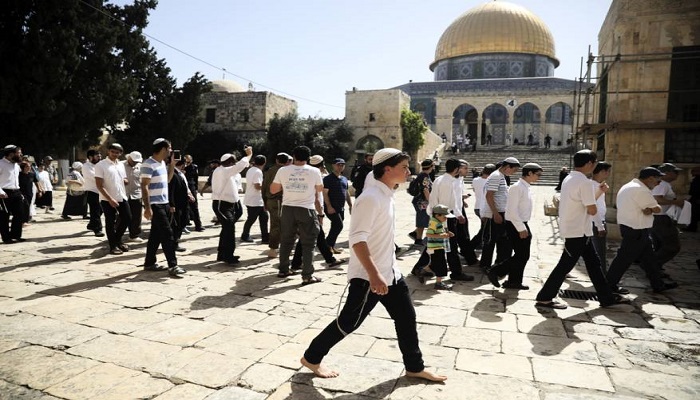 خوفا من تصاعد الأوضاع في الداخل.. نتنياهو يمنع اقتحام المستوطنين للأقصى

