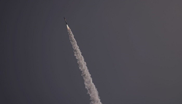 كتائب القسام تعلن استهداف بارجة إسرائيلية قبالة شواطئ غزة برشقة صاروخية
