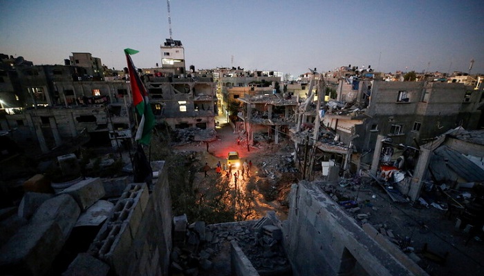 كهرباء غزة تحذر من انهيار القطاعات الحيوية
