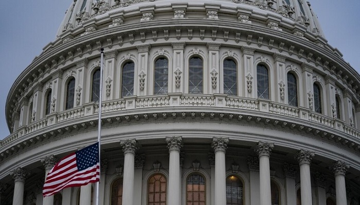 مجلس الشيوخ الأمريكي يقر مشروع قانون لرفع السرية عن التقارير حول أصل كورونا
