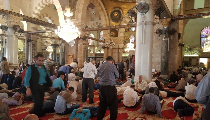 عكرمة صبري يدعو لاستمرار