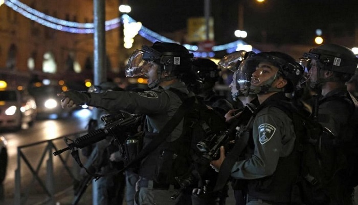إصابة 20 عنصرا من شرطة الاحتلال في مواجهات الليلة بالقدس