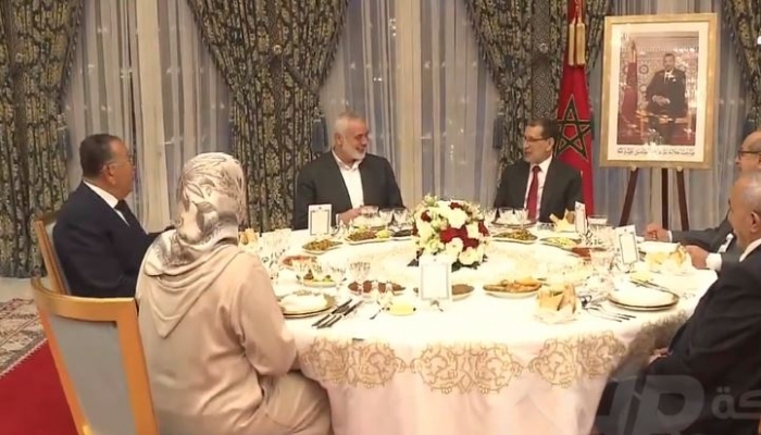 ملك المغرب يقيم مأدبة عشاء على شرف وفد حركة حماس
