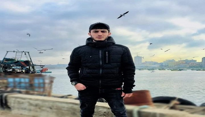 استشهاد شاب متأثرا
