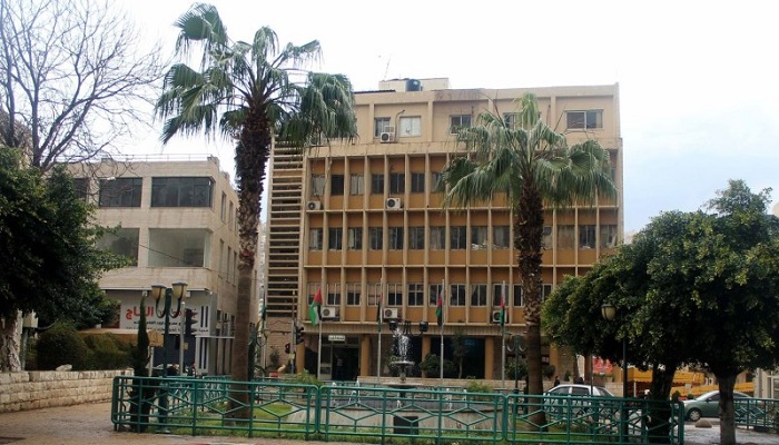 استقالات جماعية من