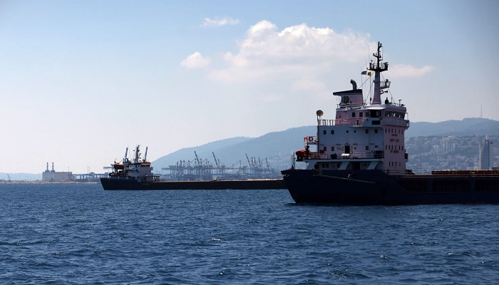 مسقط: الهجوم على السفينة الإسرائيلية جرى خارج مياهنا الإقليمية

