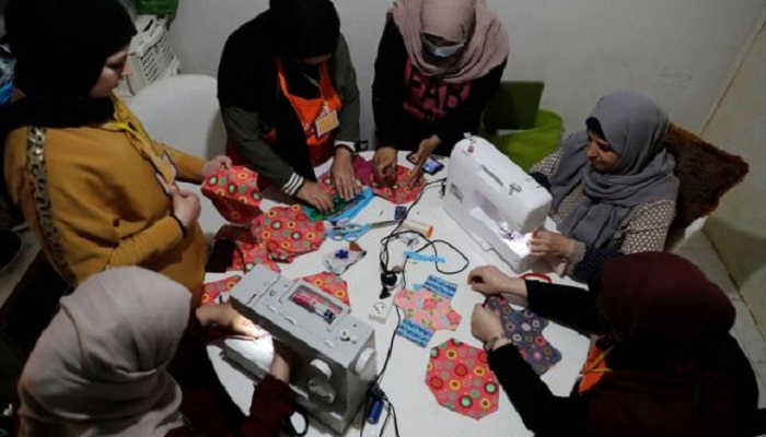لبنان: نساء يستبدلن الفوط الصحية بقطع القماش بسبب غلاء الأسعار