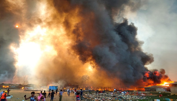 مصرع 52 شخصا في حريق اندلع بمصنع في بنغلاديش
