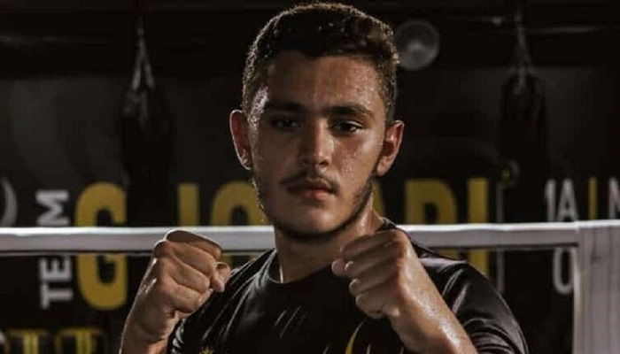لاعب لبناني ينسحب