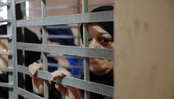 ٣٩ أسيرة في سجن الدامون يعانين ظروفا اعتقالية صعبة من بينهن أسيرة حامل