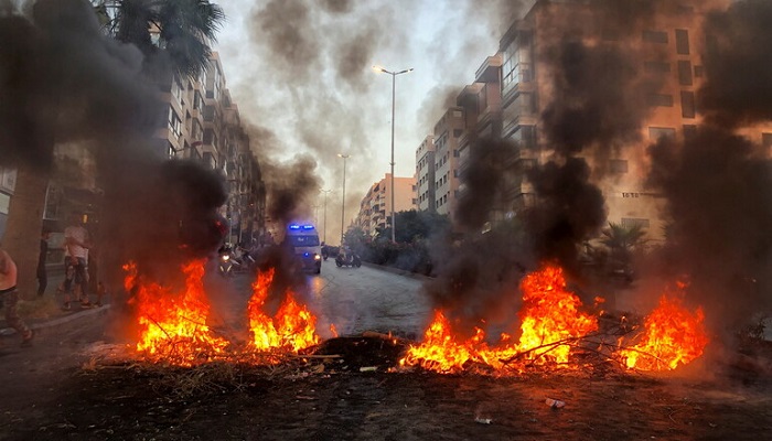 لبنان: أزمة المحروقات تتفاقم وقطع طرقات
