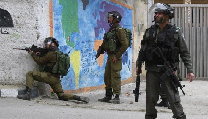 قوات الاحتلال تجري تدريبات عسكرية شرق بيت لحم

