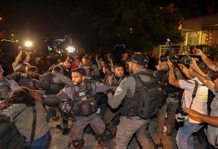 الاحتلال يعلن اعتقال خمسة فلسطينيين من النقب لمشاركتهم في هبة مايو 

