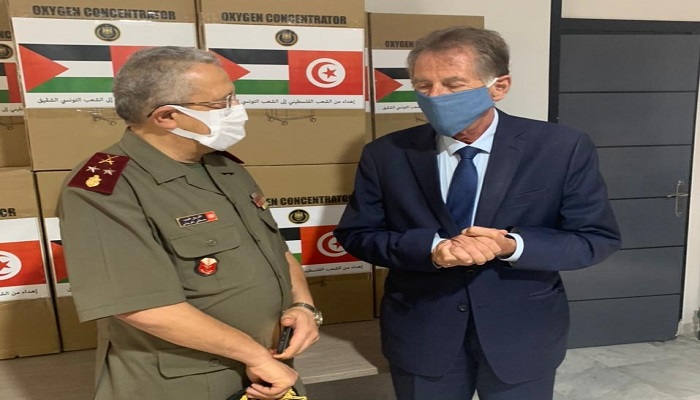 بتوجيهات من الرئيس: تسليم 50 جهاز مكثف أكسجين لإدارة الصحة العسكرية في تونس
