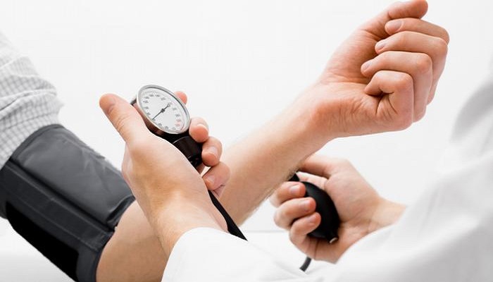 خمسة مكملات طبيعية يمكنها رفع مؤشر ضغط الدم