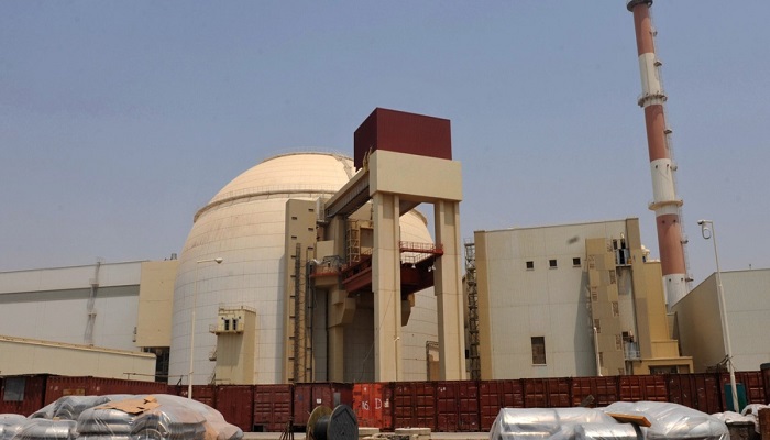 نيويورك تايمز: إيران على بعد شهر واحد من صناعة المواد اللازمة للقنبلة النووية 

