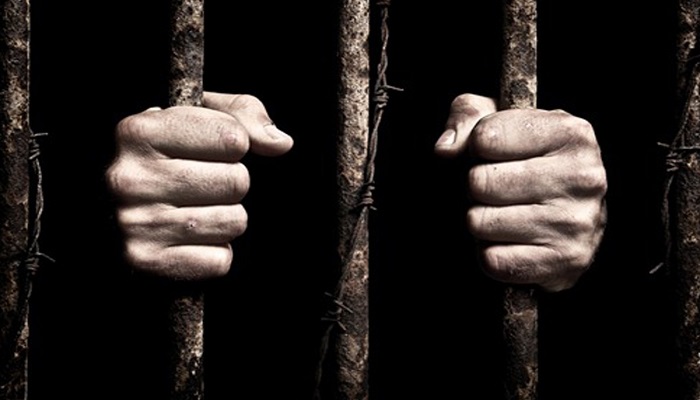 نادي الأسير: حالة التوتر لا تزال تخيم على أقسام الأسرى في سجون الاحتلال