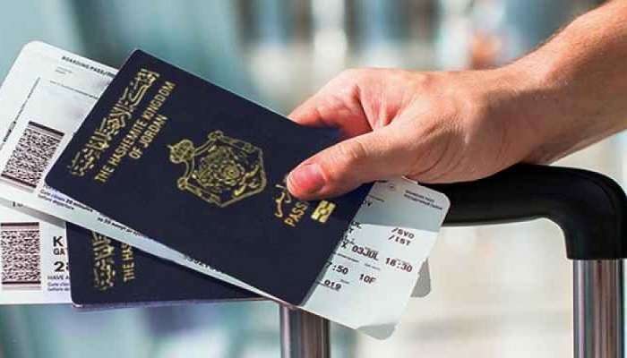 الملكية الأردنية تبدأ العمل بجواز السفر الصحي خلال شهر
