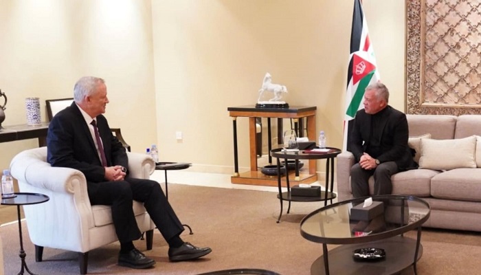الملك الأردني يلتقي غانتس في عمان 