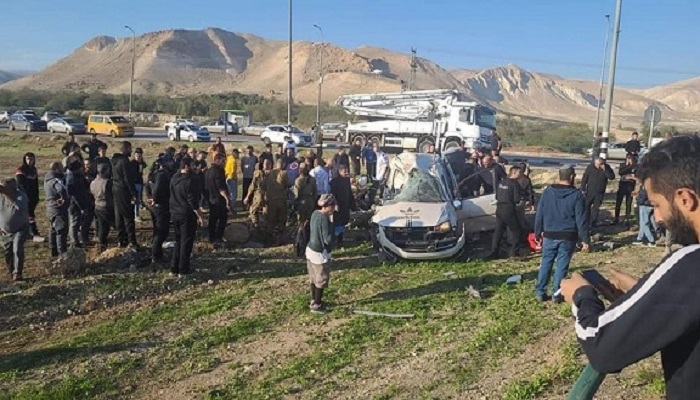 وفاة 7 عمال في حادث سير مروع شمال أريحا
