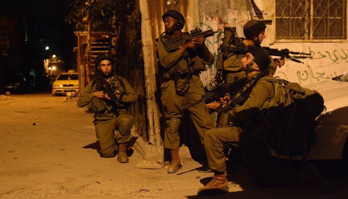 جيش الاحتلال: اشتباك مسلح وقع بين مقاومين وقوة عسكرية إسرائيلية بنابلس

