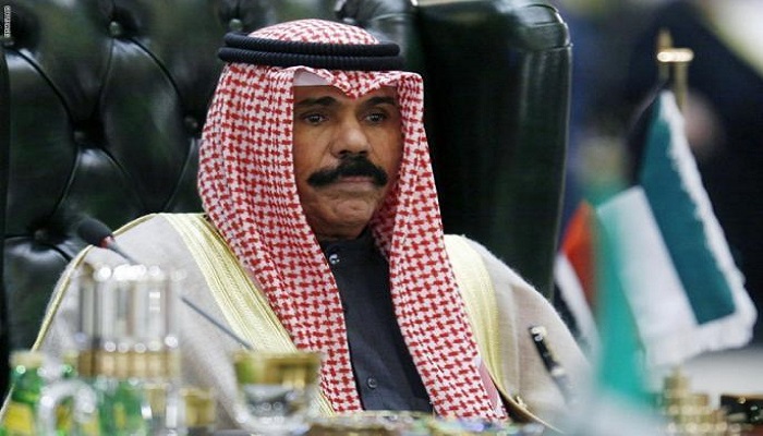 أمير الكويت يقبل استقالة الحكومة

