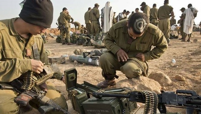 تحقيق يكشف: جنود من جيش الاحتلال باعوا معدات ومقتنيات عسكرية 