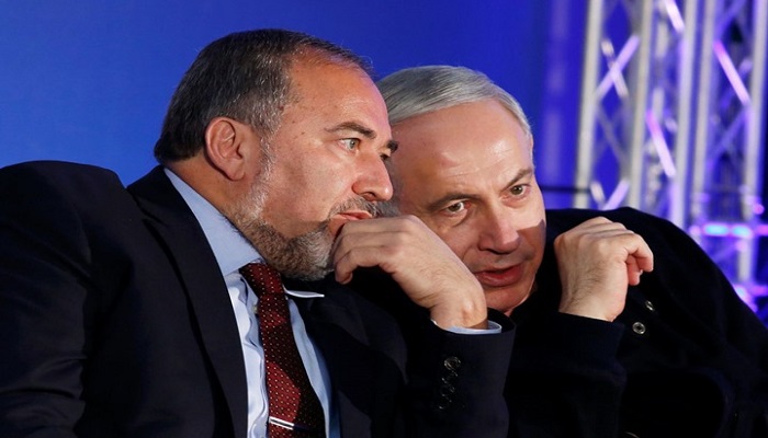 ليبرمان يطالب بإقالة كبير الحاخامات في إسرائيل 

