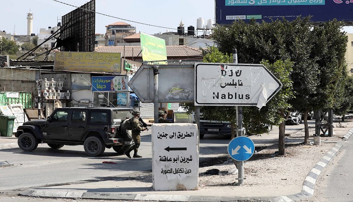 الاحتلال يرفع حصاره عن نابلس
