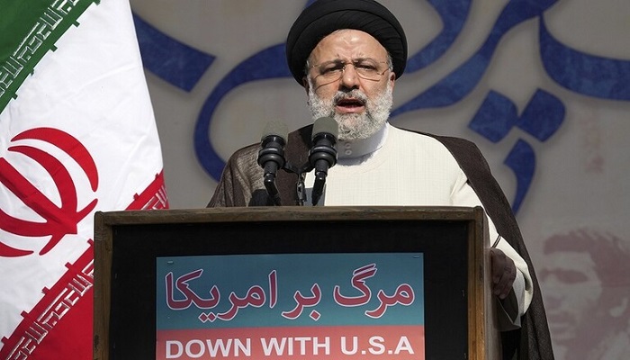 الرئيس الإيراني يرد على كلام بايدن عن 